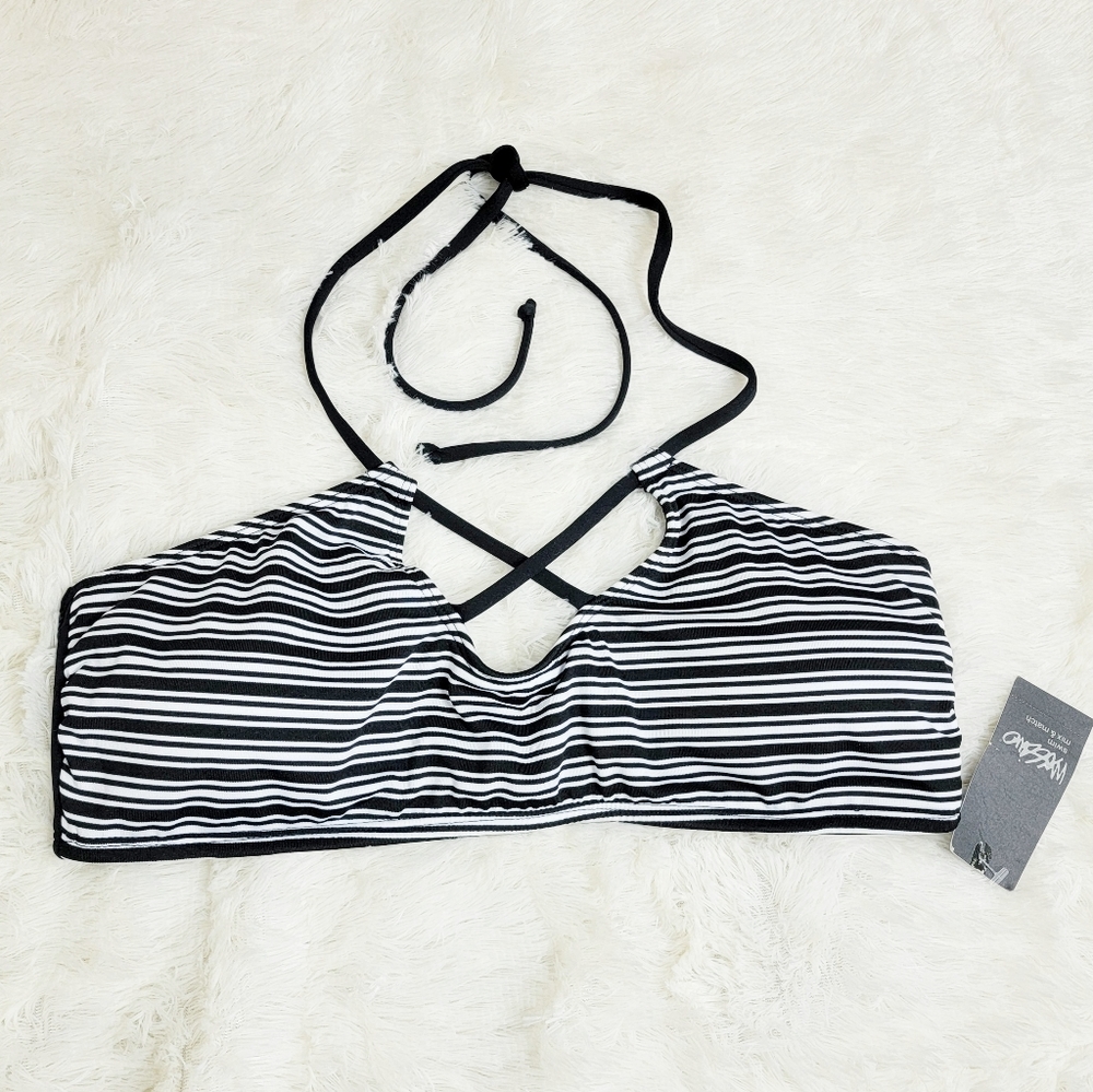 2/$20 Black/White Stripe Cross Front Swim Top*Sz L